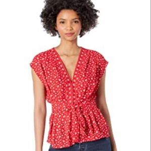 Max Studio Crepe knot front women’s Medium Blouse Red